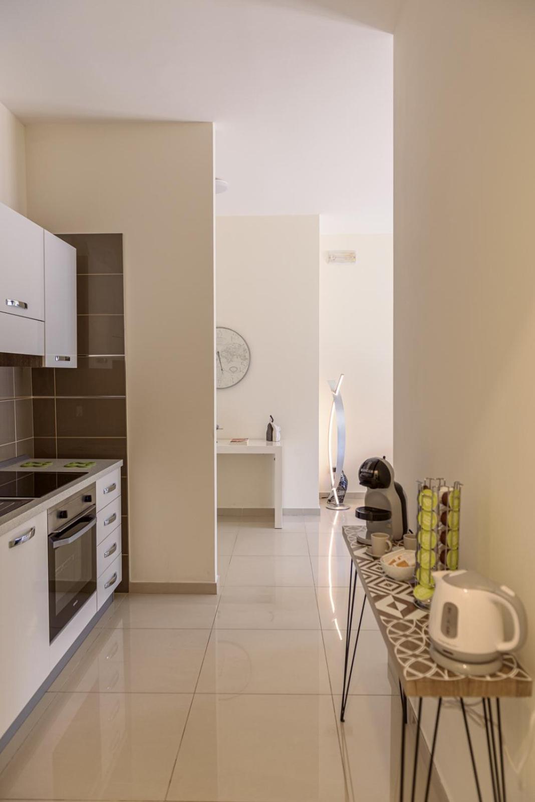 Centralflats 195 Private Apartments Bari Extérieur photo